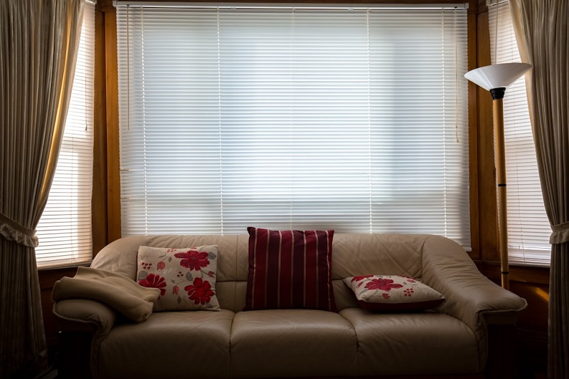Why Aluminum Venetian Blinds Are a Stylish and Practical Choice for Your Home